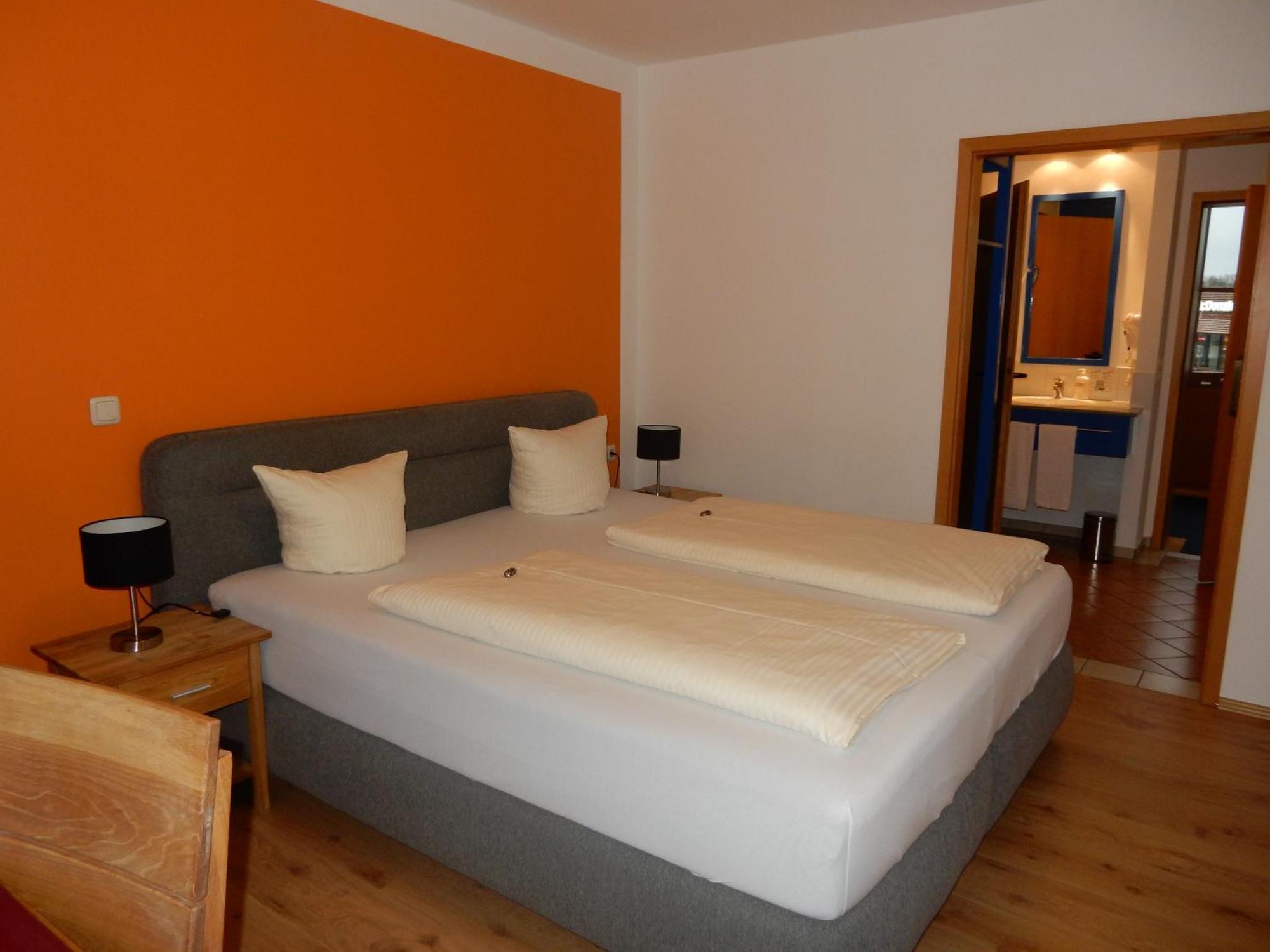 Hotel Frankenhoehe Aurach Pokoj fotografie